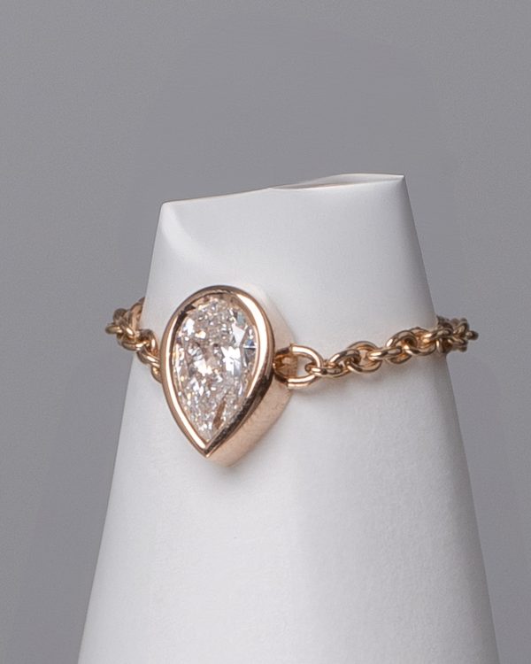 Chain Drop Ring – Lab-Grown Diamond in 18K Rose Gold
